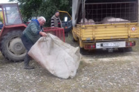 “NJIMA SKUPO, NAMA PREJEFTINO” Loša godina za semberske stočare