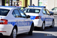 NAPADNUTI policajci u Bijeljini