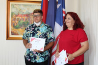 Četvoro srednjoškolaca u ulozi novinara