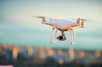 Jedan gram stavio sve vlasnike dronova u isti koš