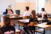 Povećava se broj zaražene djece u školama u RS