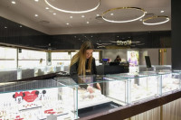 KUPUJU KAO U NAJBOLJA VREMENA Korona nije promijenila navike bogatih