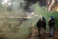 U Italiji protesti zbog novih mjera; Sukobi sa policijom