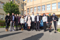 Pokret za Bijeljinu donirao Domu Zdravlja aparat za dezinfekciju ruku