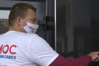 Mladi DEMOS-a u akciji od vrata do vrata: Na usluzi sugrađanima u vrijeme pandemije