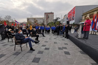 Predat na upotrebu rekonstruisani gradski trg FOTO