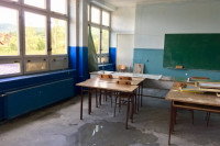PRAZNE KLUPE Od sutra dezinfekcija škola, nastava na daljinu
