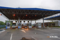 TEHNIČKI KVAR Prekid saobraćaja na prelazu Sremska Rača