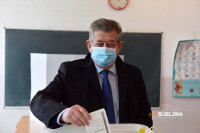 Ispunio građansku dužnost, GLASAO gradonačelnik Bijeljine Mićo Mićić