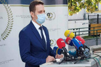 POOŠTRAVANJE MJERA TAMO GDJE SE NE POŠTUJU Zeljković: Izbjegavati rizične kontakte i štititi se od korona virusa