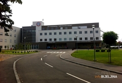 Apel iz Bolnice "Sveti vračevi": Oprez tokom prazničnih okupljanja ZBOG OMIKRON SOJA