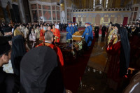 Sahranjen patrijarh Irinej