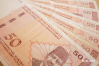 Željena plata u BiH za godinu dana porasla za 300 KM