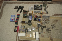 PRETRESI U BIJELJINI NA DEVET LOKACIJA Pronađena veća količina municije, oružja i eksplozivnih materija