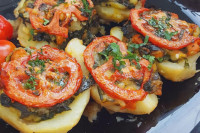 Punimo paprike, tikvice... Isprobajte sada punjeni krompir