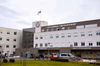 Bijeljina dobila BRZE TESTOVE i zaštitnu opremu:  Vrijedna donacija bijeljinskoj bolnici