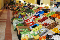 Prodavci na pijacama ostali kratkih rukava