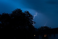 I sutra nestabilno sa kišom, pljuskovima i grmljavinom