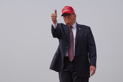 Tramp nakon napada: Iran potpuno poražen