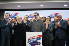 Vučić: Ubedljiva pobeda liste "Srbija ne sme da stane"