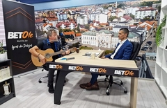 Bato Sulejman Hanušić: Uz stariju sestru i magazin „Džuboks“ sam zavolio rock and roll (VIDEO)