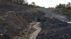 Zatvoren rudnik u Bistrici, iza bagera ostale razorene njive i šume (VIDEO)