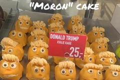 Danci prodaju kolače "Donald Tramp - moron"