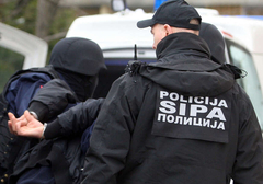 Velika akcija SIPA u Bihaću, PRETRESI NA VIŠE LOKACIJA