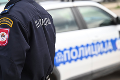 Oglasila se policija o okupljanju u Derventi