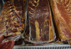 Ne nosite u EU rakiju i slaninu, kazne su brutalne