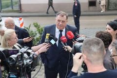Dodik u Bijeljini: Upoznaću ratne oficire i komandante sa stanjem u Srpskoj