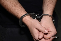 Pretresi u Bijeljini: Jedna osoba uhapšena, zaplijenjena droga i oružje