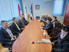 Osmomartovski dar za heorine: Majke nad majkama