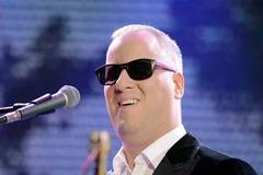 Saša Matić pita Bijeljince: Jeste spremni za ludu žurku? (FOTO)