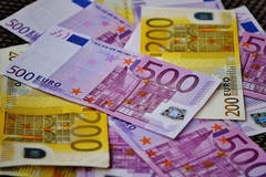 Finansijski problemi se konačno završavaju za tri znaka