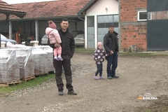 Porodica iz Lopara pokazuje da selo ima budućnost: "Bolje biti sam svoj gazda"
