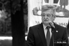 Povelja grada posthumno Mići Mićiću