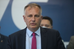 Trivić: Od rasta minimalca imaće korist samo budžetski radnici