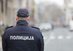 MUŠKARAC IZBODEN U ĆACILENDU Napadnut nožem, primljen u Urgentni centar