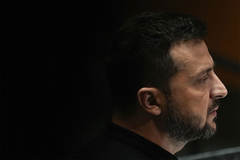 Tramp žestoko pritisnuo Zelenskog: Traži predaju teritorija