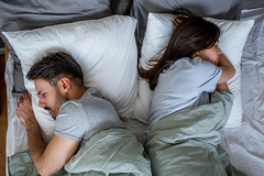 Pet skrivenih razloga zbog kojih vam opada seksualna želja – i kako da je vratite