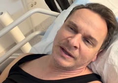 Enis Bešlagić se oglasio IZ BOLNICE, glumac završio na OPERACIONOM STOLU