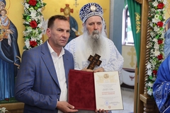 U Mezgraji Kose osvećen Hram Svete Trojice, Gajiću uručena Arhijerejska pohvalnica