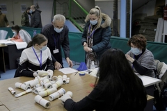 Izetbegović juri deset puta više glasova iz dijaspore