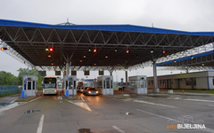 Preko GP Rača zabilježeno 49 prelazaka oružja