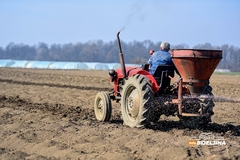 Semberski poljoprivrednici od danas mogu preuzeti obrasce za regresirano gorivo: Popust po litru 0,80 KM