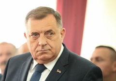 Dodik: Jedinstvo i patriotizam zavjet za buduće generacije