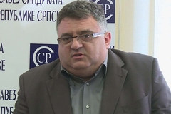 Gnjatić: Prosvjetari bi danas trebalo da dobiju platu