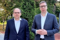 Šmit se sastaje sa Vučićem