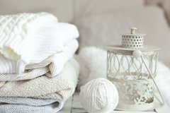 Kako da brzo i jeftino osvježite džempere bez nošenja na hemijsko